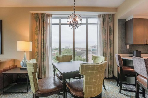 Homewood Suites By Hilton Charleston Historic District - image 23