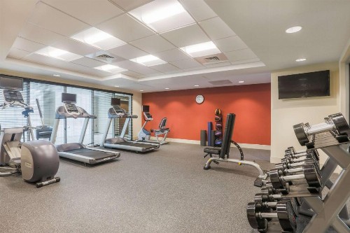 Homewood Suites By Hilton Charleston Historic District - image 6