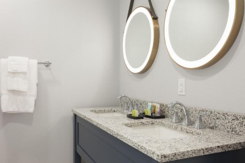 Bluegreen Vacations King Street Resort Ascend Hotel Collection - image 14