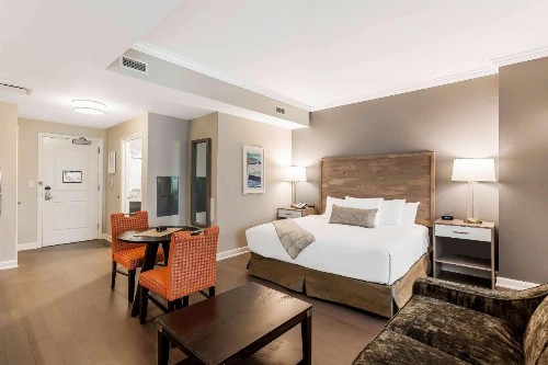Bluegreen Vacations King Street Resort Ascend Hotel Collection - image 2