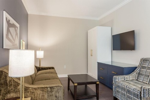 Bluegreen Vacations King Street Resort Ascend Hotel Collection - image 9