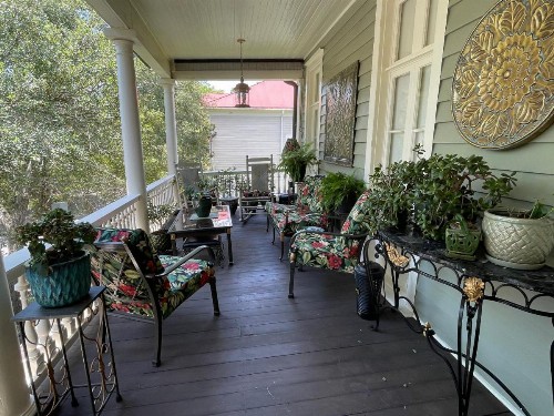 22 Charlotte - image 12
