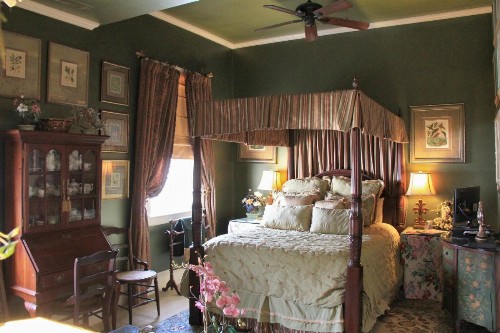 22 Charlotte - image 20