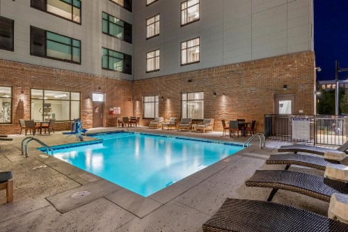 Cambria Hotel Charleston Riverview - image 24