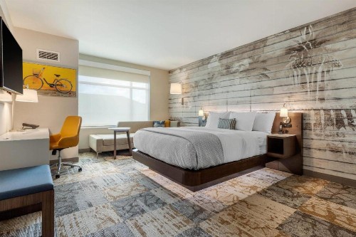 Cambria Hotel Charleston Riverview - image 26