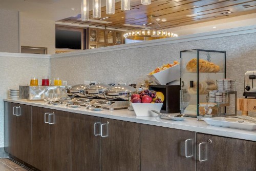 Cambria Hotel Charleston Riverview - image 49