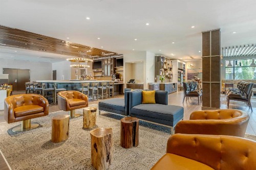Cambria Hotel Charleston Riverview - image 8