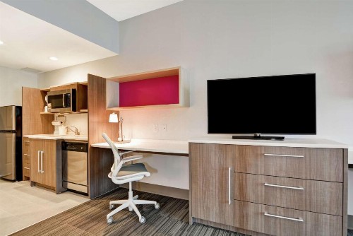 Home2 Suites Charleston West Ashley - image 38