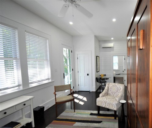 Gray House 174B-1 - image 8