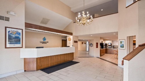 Charlevoix Inn & Suites SureStay Collection by Best Western - image 28