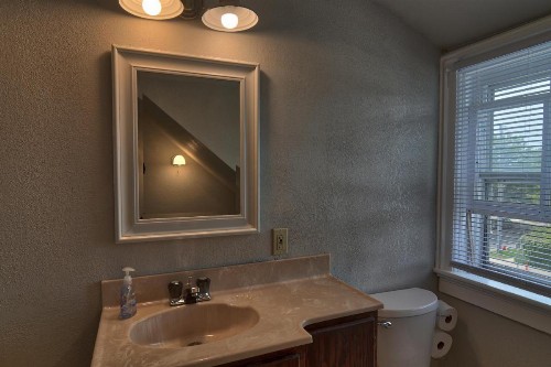 Charlevoix House - image 28