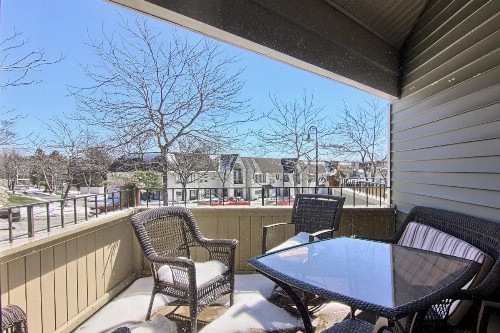 210 Pointes North Inn - image 9