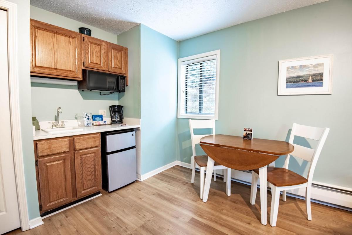111 Pointes North Inn - image 7