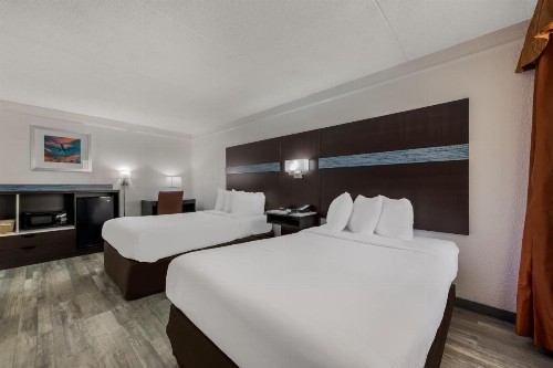 Quality Inn & Suites Charlotte Airport - image 47