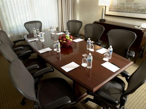 DoubleTree by Hilton Charlotte Airport - image 21