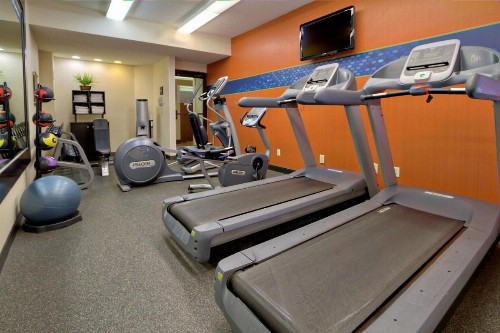 Hampton Inn Charlotte University Place - image 11