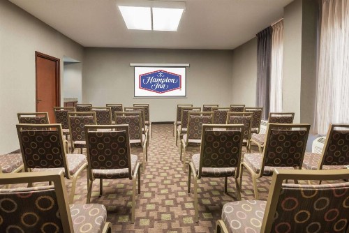 Hampton Inn Charlotte University Place - image 19
