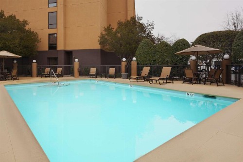 Hampton Inn Charlotte University Place - image 6