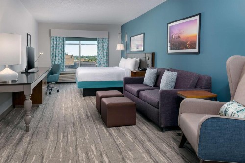 Hilton Garden Inn Charlotte Uptown - image 22
