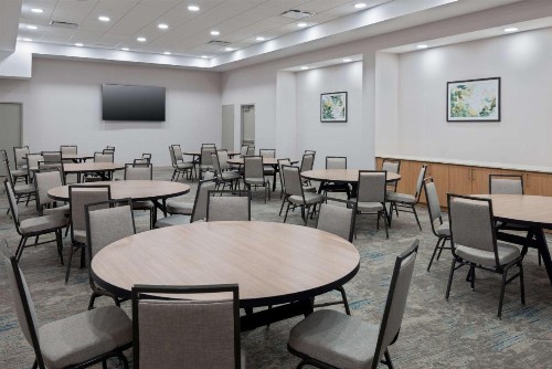 Hilton Garden Inn Charlotte Uptown - image 43