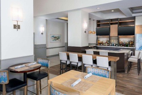 Hilton Garden Inn Charlotte Uptown - image 5