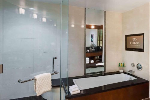 Hilton Charlotte Uptown - image 20