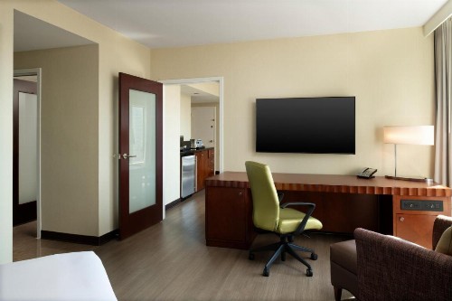 Hilton Charlotte Uptown - image 30