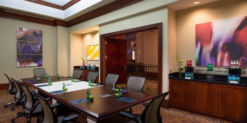 Hilton Charlotte Uptown - image 5