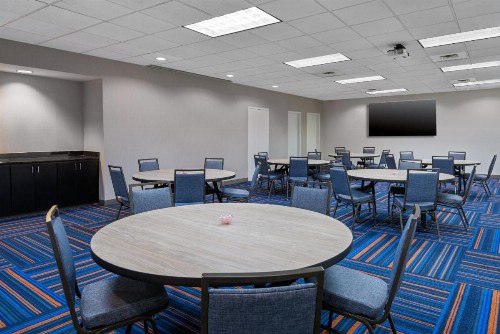 Hampton Inn Charlotte Uptown - image 14
