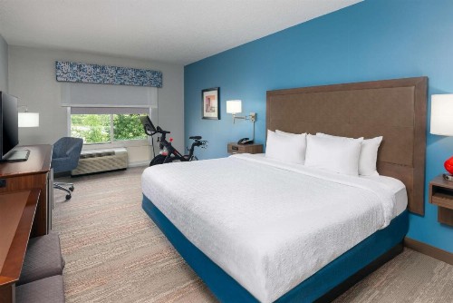 Hampton Inn Charlotte Uptown - image 15