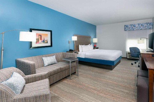 Hampton Inn Charlotte Uptown - image 30