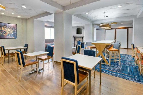 Hampton Inn Charlotte Uptown - image 33