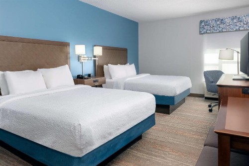 Hampton Inn Charlotte Uptown - image 42
