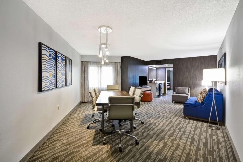 Embassy Suites Charlotte - image 21