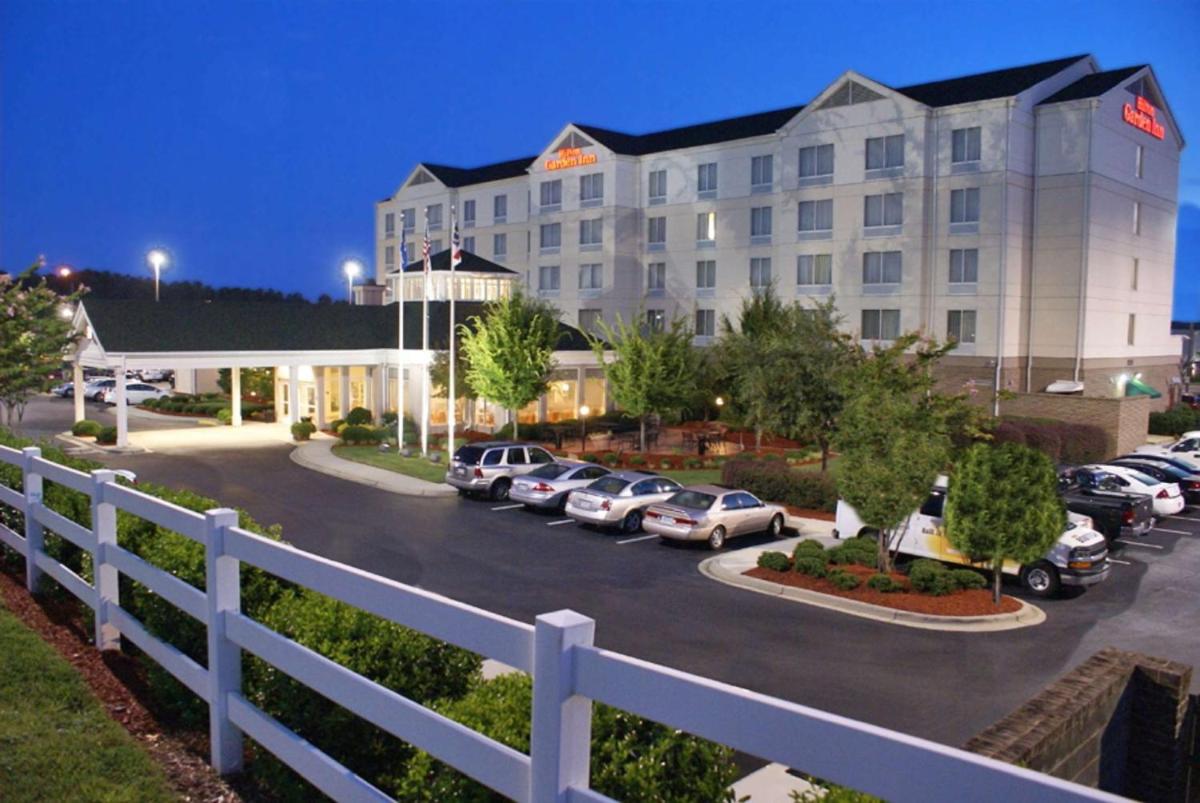Hilton Garden Inn Charlotte North - image 3