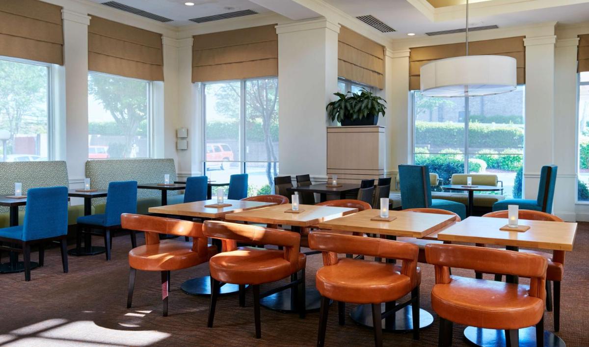 Hilton Garden Inn Charlotte North - image 6