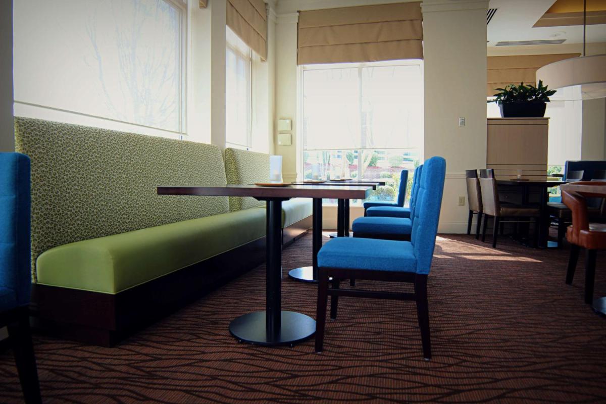 Hilton Garden Inn Charlotte North - image 7