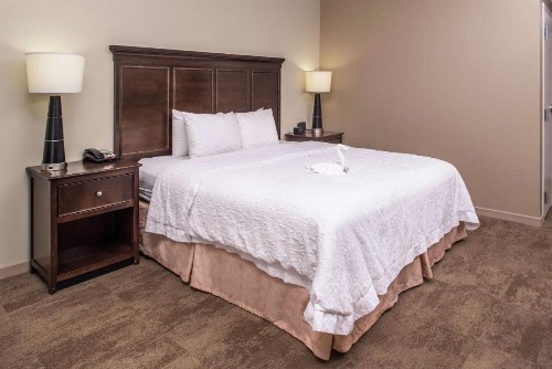 Hampton Inn & Suites Charlotte Arrowood - image 21