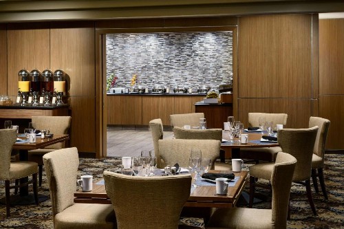 Hilton Charlotte University Place - image 14