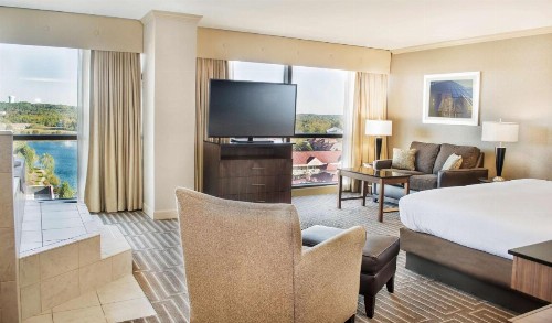 Hilton Charlotte University Place - image 42