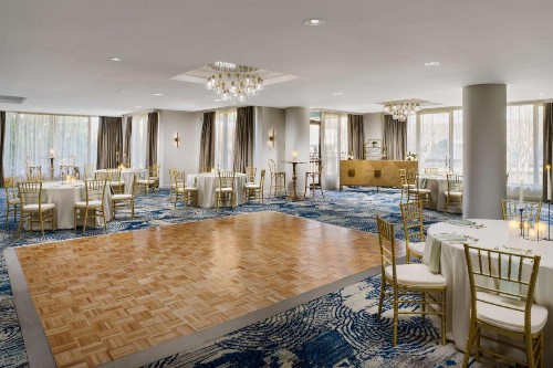 Hilton Charlotte University Place - image 45