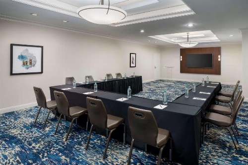 Hilton Charlotte University Place - image 47