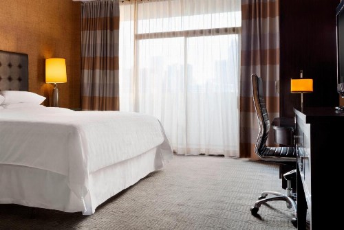 Sheraton Charlotte Hotel - image 28