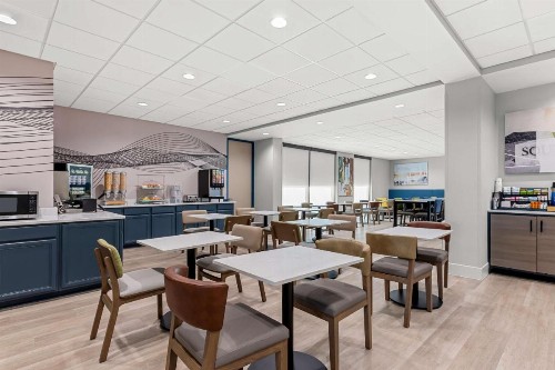Best Western Sterling Hotel - Charlotte - image 3