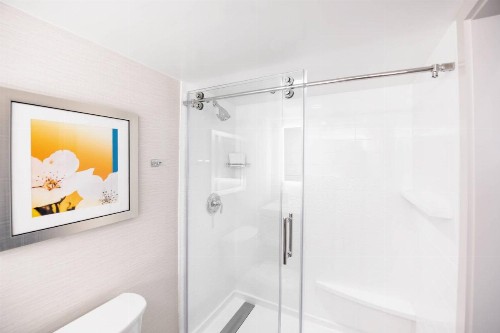 Fairfield Inn & Suites by Marriott Charlotte Uptown - image 11