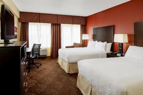 Holiday Inn Charlotte University an IHG Hotel - image 12