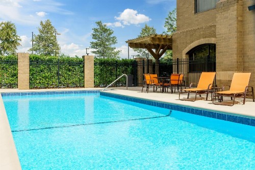 Holiday Inn Charlotte University an IHG Hotel - image 21