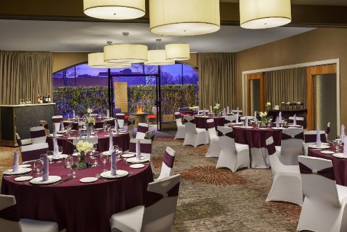 Holiday Inn Charlotte University an IHG Hotel - image 29
