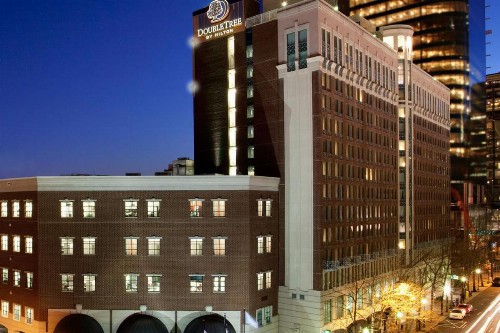 Holiday Inn Charlotte Center City an IHG Hotel - image 42