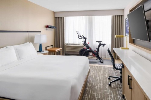 Holiday Inn Charlotte Center City an IHG Hotel - image 49